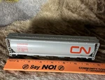 Bachmann Cn 382005 19113 Scale 4 Bay Covered Hopper Canadian National. Fixed Price $32.95.