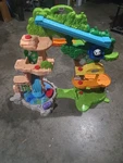 Fisher-price Little People Share And Care Safari Playset Sounds Lights 2 Figures. Fixed Price $75.00.
