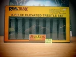Mth 40-1034 Realtrax 8-PIECE Elevated Trestle Set Gauge Bridge Piers New O.b.. Fixed Price $48.00.