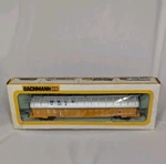 Bachmann #1224 Ho Scale B&le 57 Covered Coil Car Rd #31002. Fixed Price $35.00.