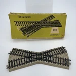 Marklin 5114 Crossing Ho Scale (some Rusting On Tracks & Box Damage). Fixed Price $14.00.