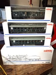 Marklin 33184 Ho Br 18.4 4-6-2 Steam Engine & Tender Nib W/ 41351/61/71 Coach's!. Fixed Price $174.99.