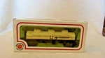 Ho Scale Bachmann 42' Three Dome Tank Car, American Cyanamid, White, Bnos. Fixed Price $24.00.