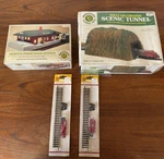 Bachmann Ho Lighted Passenger Station #3015 Scenic Tunnel 2332 Track 1520 9 Lot. Fixed Price $34.95.