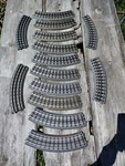 16 Pieces Mth Real Trax Curve Track O-31 Used. Fixed Price $20.00.