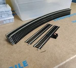 Hornby 3RD Radius Oval 8X R609 Double Curve 505 MM/20" & 2X Straights. New!!!. Fixed Price $24.00.