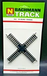 Gauge Bachmann 90 Degree Crossing Track #7657. Fixed Price $6.99.