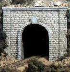 Woodland Scenics Ho Scale New Cut Stone Single Track Tunnel Portal C1253. Fixed Price $11.00.
