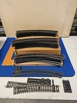 Tyco Ho SCALE18" Radius Snap Track Lot Curved (30SECTIONS + Extras). Fixed Price $18.00.