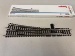 Marklin 22716 Ho Track Right Turnout Length 225 Mm 8-7/8" Radius 902.4. Fixed Price $40.00.
