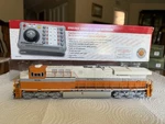 Bachmann Ho Scale ES-44AC Interstate 8105 Dcc/sound. Fixed Price $175.00.