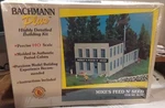 Bachmann Plus Ho Scale Mike's Feed 'n Seed Building Kit #35107 Nisb. Fixed Price $20.99.