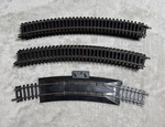 Ho Tyco Track 18" Curved 15685 11 Pieces Plus Rerailer Vintage. Fixed Price $11.95.