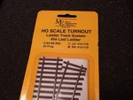 Micro Engineering 14719 Ho Code 83 #5E Right Hand Turnout Ladder Track System. Fixed Price $59.06.