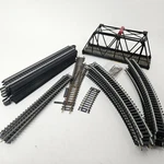Ho Scale Atlas Tracks Mixed Lot Of 24 Right Curve And Straight Connectors. Fixed Price $21.99.