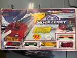 Vtg Bachmann Silver Comet Santa Fe Ho Electric 5 Cars + Ez Track Train Set 00602. Fixed Price $170.00.