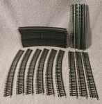 Bachmann Ho Scale Lot Of 30 Curved Radius 18" & 11 Straight Tracks. Fixed Price $39.99.