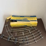 Gilbert American Flyer # 702 - 12 Curve Track W/original Box. Fixed Price $18.95.