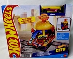 New Downtown Drive-thru Set Hot Wheels City Hamburger Stand Car Vehicle. Fixed Price $28.99.