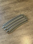 Bachmann Trains-snap-fit E-z Track 22 Radius Curved (4/CARD)-NICKEL Silver. Fixed Price $14.89.