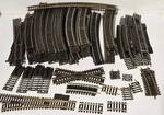 Lot 100 Atlas Tyco Bachmann Ho Scale Train Tracks Curved 18" Terminal Bumpers. Fixed Price $58.49.