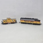 Bachmann Ho C&o Chessie System Diesel Locomotive #7071 Caboose #3966. Fixed Price $34.99.