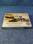 Bachmann Dual Crossing Gates H0 Scale Kit 46-1220. Fixed Price $14.99.
