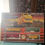 Nib Bachmann Ho Scale Electric Train Set Challenger Toy E-z Track System 00621. Fixed Price $125.00.