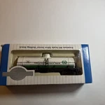 Bachmann 17837 40' Single Dome Tank Car Ho Train Quaker State Silver Series. Fixed Price $20.99.
