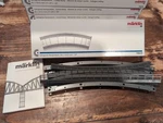 Marklin 74623 Ho Radius 17-1/4" 437.5 Mm 30 Curved Ramp For R2 Tracks. Fixed Price $17.95.